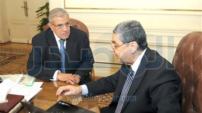 محلب: تحصيل 187 مليوناً من 238 مليوناً قيمة سرقات الكهرباء