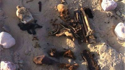 اكتشاف رفات 3 جنود أثناء حفر مشروع 