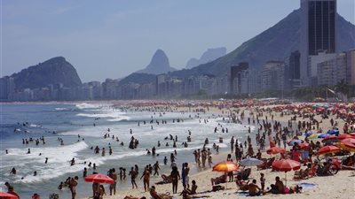 الاعتداء على لاعب بلجيكي على شاطىء 