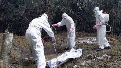 منظمات تحذر من ارتفاع وفيات النساء أثناء الولادة بسبب الإيبولا