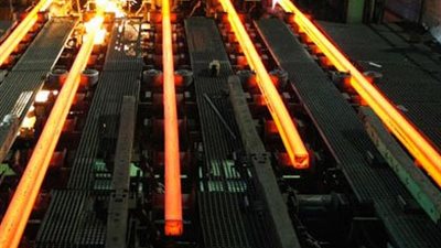 الحديد والصلب: العمل وتوريد الفحم لم يتأثرا بأزمة عمال 