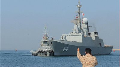البحرية السعودية توقف 4 مراكب إيرانية
