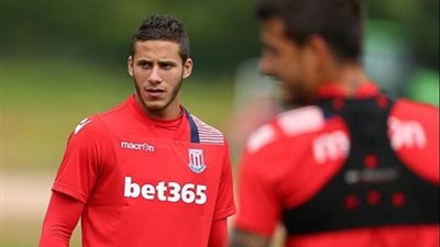 استبعاد رمضان صبحي من قائمة ستوك سيتي أمام 