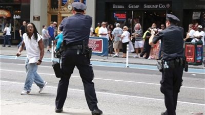 فيديو: هجوم مسلح داخل مركز للتسوق بولاية كارولاينا الأمريكية