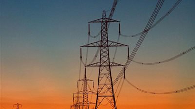 مشروع الربط الكهربائي بين مصر والسعودية نهاية نوفمبر