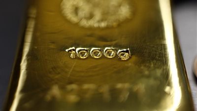 الذهب يرتفع في التعاملات الآسيوية مع انحسار توقعات رفع الفائدة الأمريكية