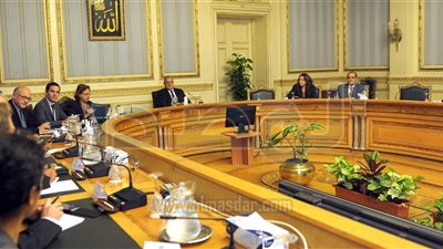 محلب : تعاون مصر وفرنسا ينعكس على توسع البلدين فى الأسواق العربية والأفريقية 