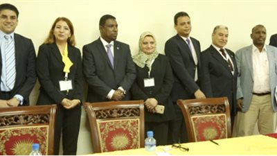 انطلاق أعمال منتدى رجال الأعمال المصري الصومالي بمقديشيو