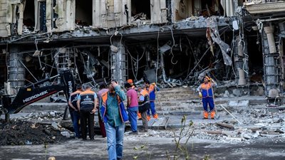 مقتل 6 وإصابة 120 شخصا في هجوم على مقر أمني شرق تركيا