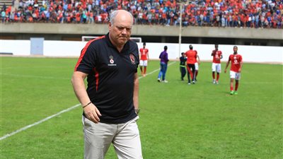 رسميًا.. مارتن يول يتقدم باستقالته للنادي الأهلي