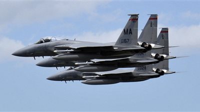 البنتاجون: مقاتلات أمريكية لحماية الأكراد من طائرات الأسد