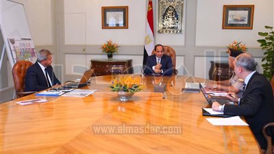السيسي يوجه بإنشاء استاد جديد.. والإسراع بإنهاء المجمع الرياضي ببورسعيد