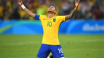 فيديو: نيمار يقود البرازيل لأول ذهبية اولمبية في كرة القدم