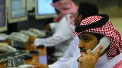 الأسهم السعودية تسجل تراجعا عند 6212 نقطة