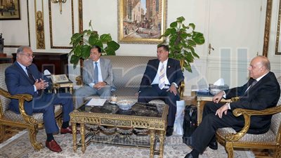 رئيس الوزراء يوجه بإنشاء دار ضيافة للأطفال مرضى السرطان