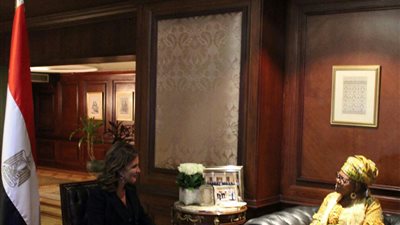 سحر نصر تبحث التعاون الاقتصادي مع سفيرة الكونغو الديمقراطية