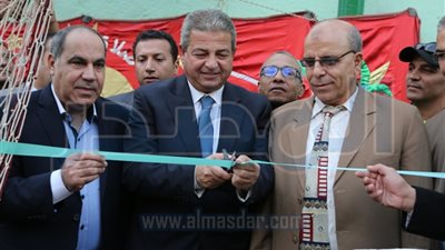 بالصور:وزير 