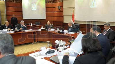  الحكومة توافق على تخصيص  5115 فدانا بمحافظة أسوان 