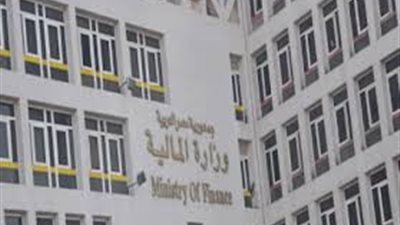 مصر تستهدف نموا 4.3% في موازنة العام المالي الجديد