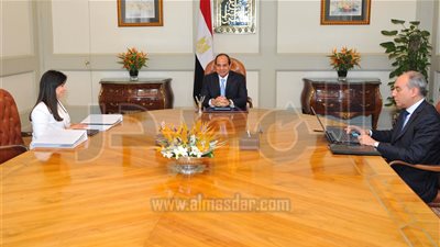 السيسي يوجه بوضع جدول زمني لطرح الشركات للاكتتاب في البورصة المصرية