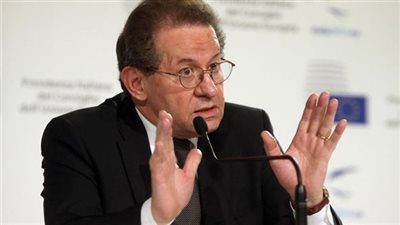 مسئول مصرفى اوربى  يتوقع معدلا سلبيا للتضخم في منطقة اليورو