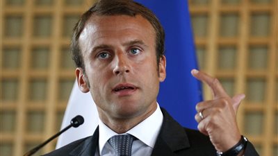 وزير الاقتصاد الفرنسي يستقيل استعداداً لخوض انتخابات الرئاسة