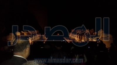 بالصور:  أبناء 12جالية مصرية بالخارج يشهدون عروض الصوت والضوء بالكرنك