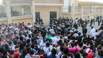 تأجيل محاكمة 16 متهما في أحداث 