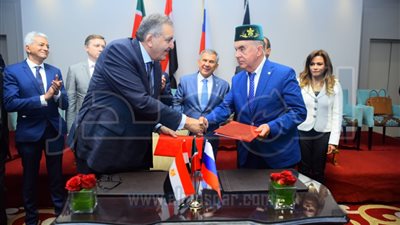 مصر وتتارستان توقعان بروتوكول تعاون لإنشاء مجلس أعمال مشترك 