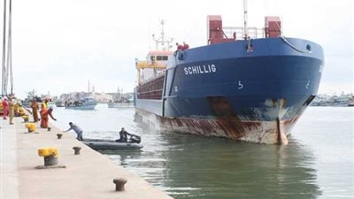 موانئ بورسعيد تستقبل 6 سفن حاويات وبضائع عامة 