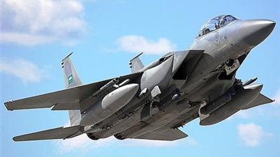 بالفيديو.. قوات التحالف تشن غارات على مواقع الحوثيين باليمن