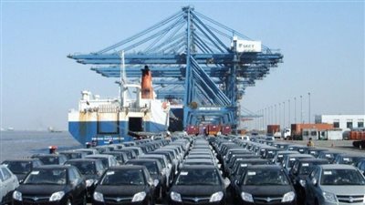 جمارك السويس تفرج عن سيارات بـ 331 مليون جنيه خلال ديسمبر الماضي