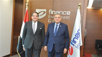 «خالص» تتيح خدمات التحصيل والسحب النقدي من محطات مصر للبترول