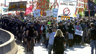 بالفيديو.. تجدد المظاهرات في سياتل الأمريكية ضد شركة 