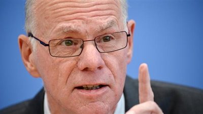 رئيس البرلمان الألماني يلغي لقاء مقرراً مع 