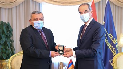 مصر تبحث مع أرمينيا تعزيز التعاون بمجالات الاتصالات وتكنولوجيا المعلومات