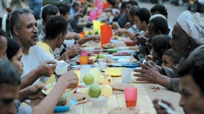 حركة شعبية تدعو لاكبر افطار فى رمضان لتسجيلة فى موسوعة جنيس