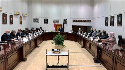 «السياحة» تناقش مشروع تعديل قانون الشركات