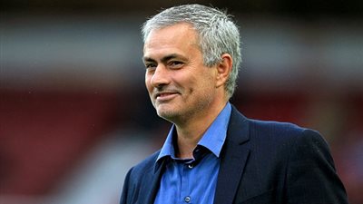 مانشستر يونايتد يضع ربع مليار إسترليني تحت تصرف مورينيو