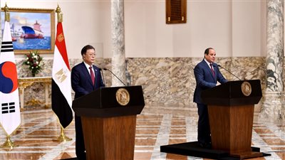السيسي يؤكد أهمية العمل علي تفعيل الشراكة الشاملة مع كوريا الجنوبية 