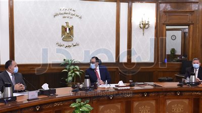 رئيس الوزراء يتابع موقف منظومة الأسمدة الآزوتية وتوافرها للمزارعين