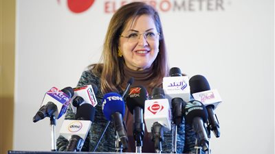 وزيرة التخطيط  تشارك باحتفالية إطلاق المدارس الدولية التكنولوجية التطبيقية