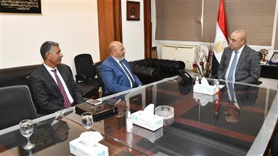 «الجزار» يستعرض المسودة النهائية لمواصفات مشروعات المياه والصرف الصحي