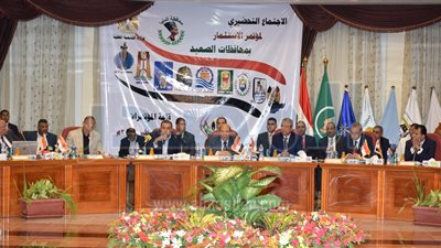 عرض 200 مشروعاً بإستثمارات تقدر بـ 800 مليار جنيه خلال مؤتمر الإستثمار بمحافظات الصعيد