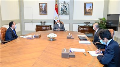 السيسى يوجه بالحفاظ على الاستقرار النقدي والمصرفي