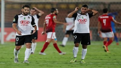 9 مساءً .. الأهلى يتحدى وفاق سطيف فى موقعة الصعود للنهائى الأفريقى