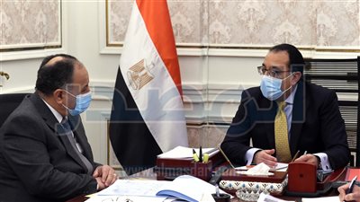 رئيس الوزراء يتابع إجراءات إصدار الصكوك السيادية