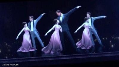 متحف في طوكيو يتيح لزواره الرقص مع النجوم في عالم افتراضي