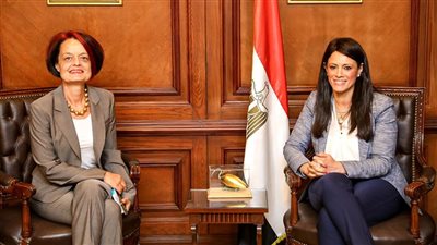 «المشاط» تناقش تطوير مجالات التعاون مع برنامج الأغذية العالمي 