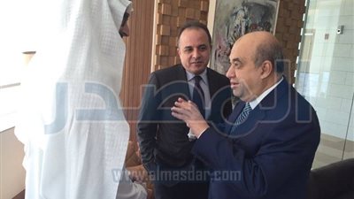 وزير السياحة يبحث تسيير رحلات إمارتية مباشرة إلى شرم الشيخ والغردقة